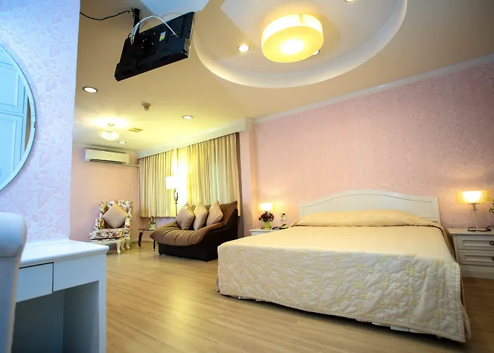 Hotel Pj Watergate 3*