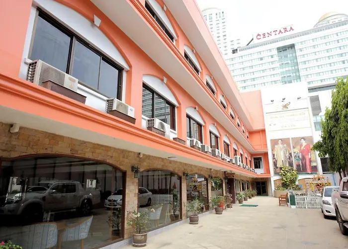 Pj Watergate Hotel